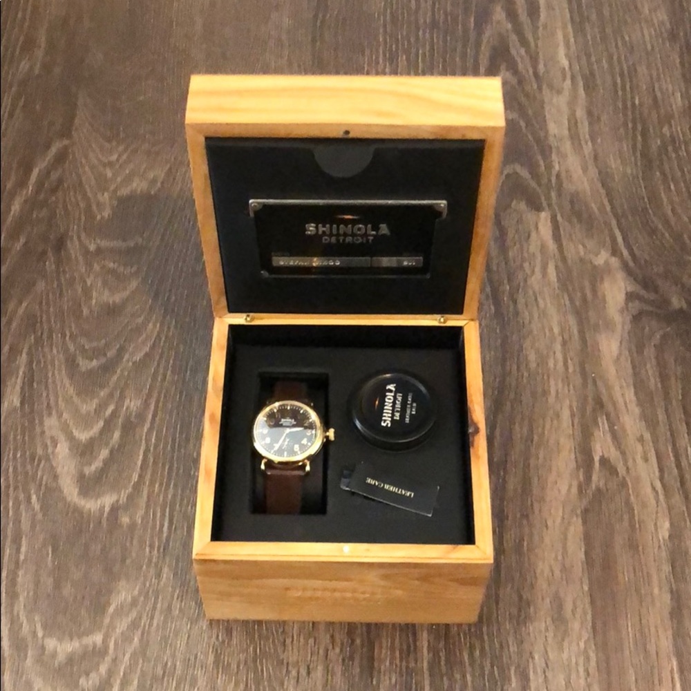 Shinola watch - like new
